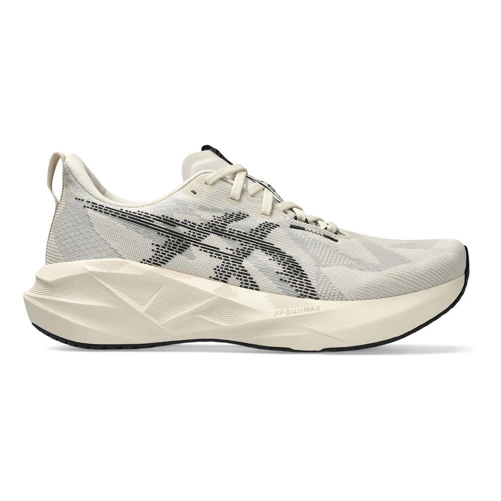 peghnumbsr Men's Novablast 5 (250 - Oatmeal/Black) - Image 1